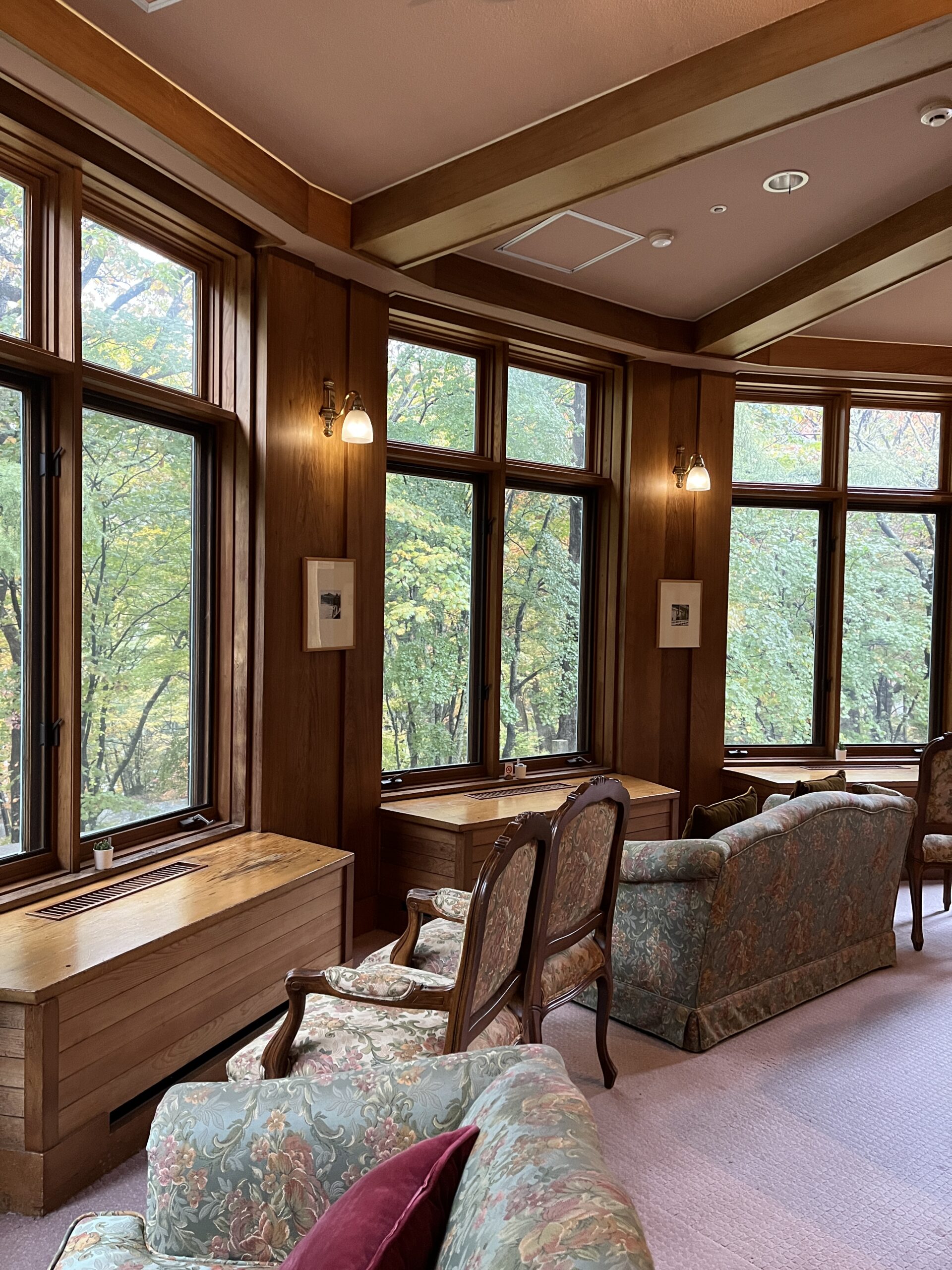 Chuzenji Kanaya Hotel Lobby