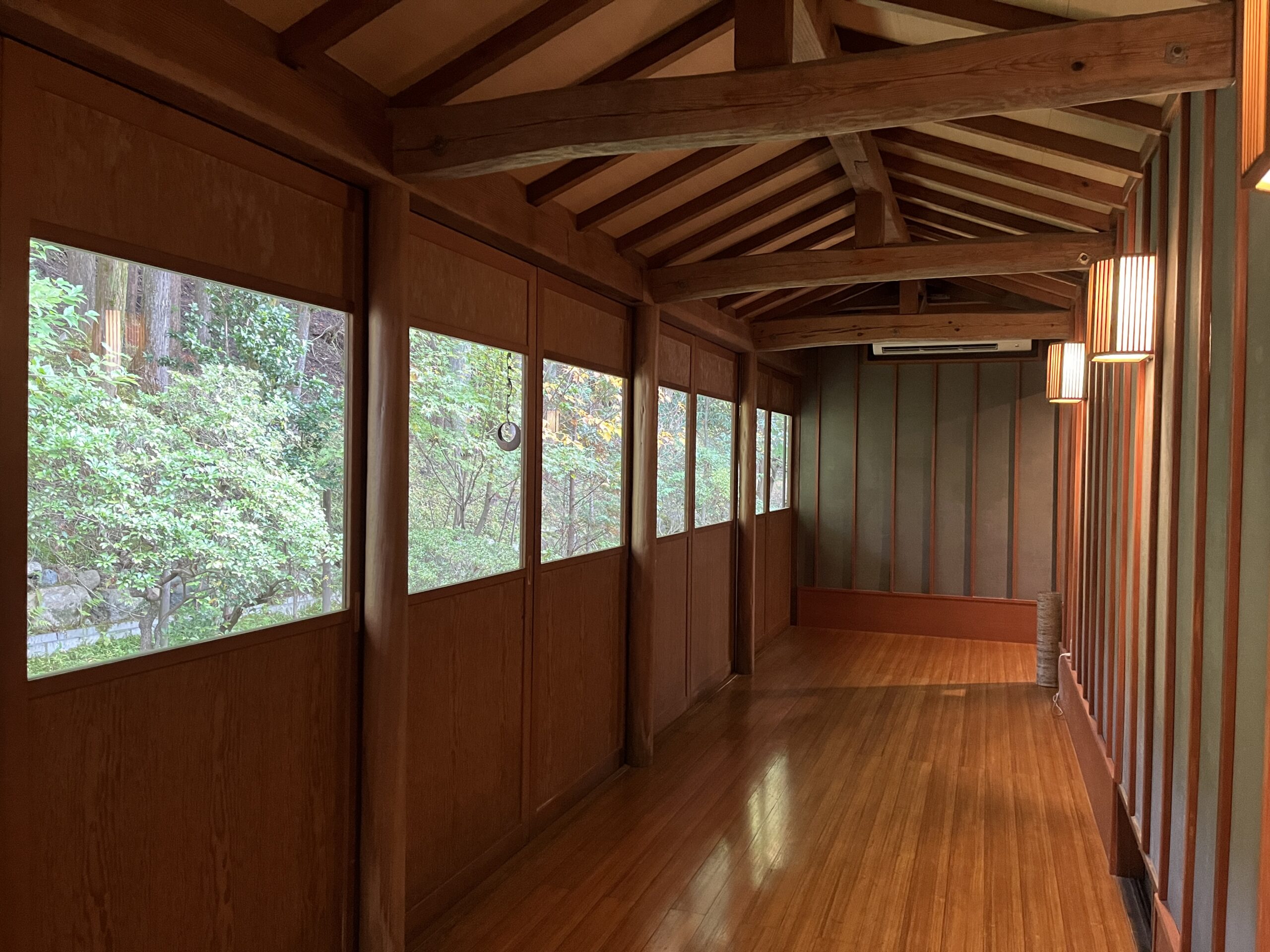 Hoshinoyado Corridor